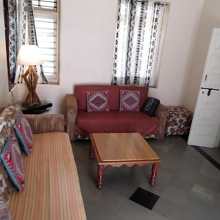 Madhav Bhavan Guest House 푸네 외부 사진
