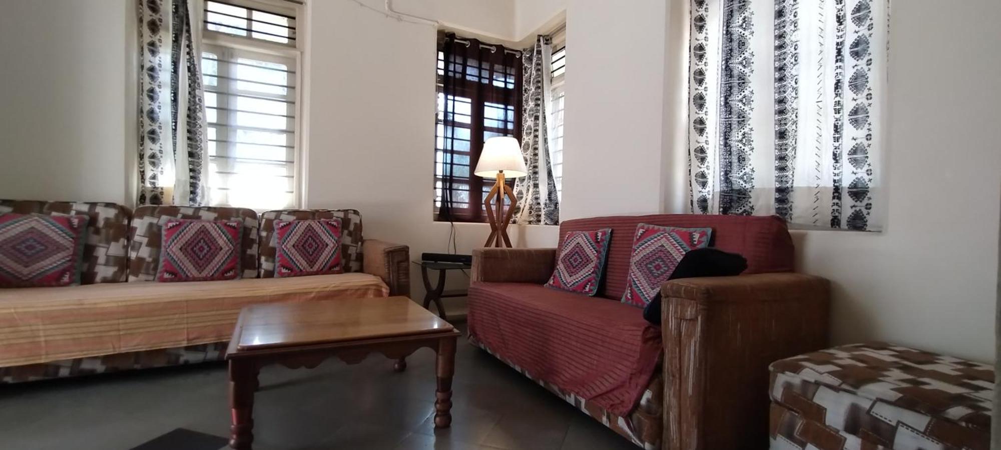 Madhav Bhavan Guest House 푸네 외부 사진